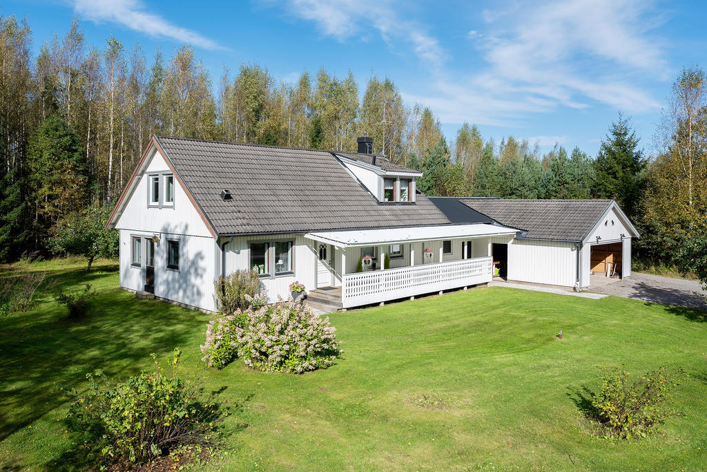 Fasad, framsida