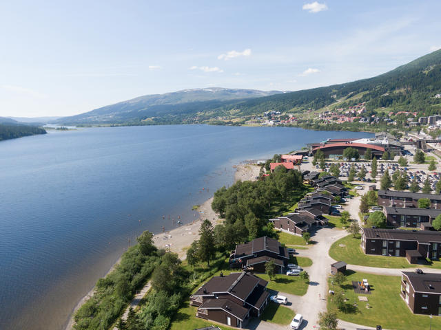 Välkommen till Åre strand med närhet till alla de aktiviteter som familjen kan tänkas önska sig under en vistelse i Åre