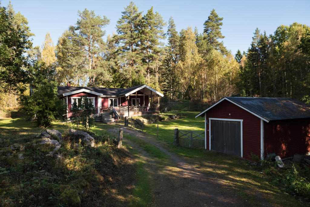 Rödmossa 102.