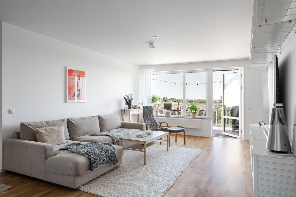 Fint ljusinsläpp och fri utsikt 