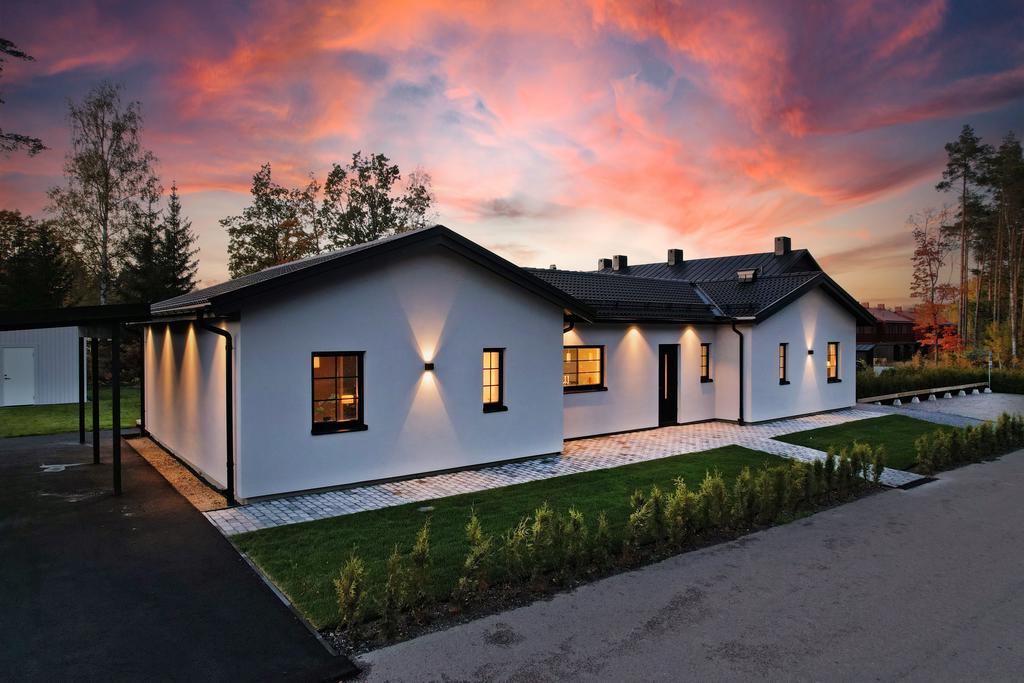 Exempelbild  - spegelvänd planlösning