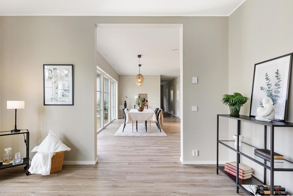 Exempelbild - spegelvänd planlösning