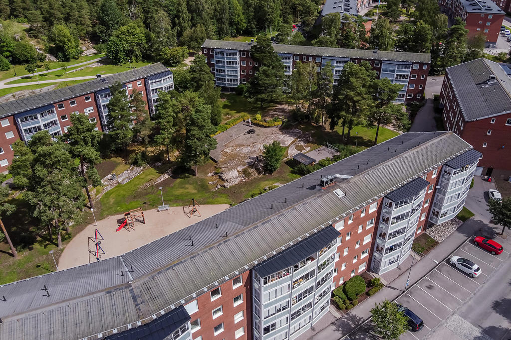 Mysig insynskyddad innergård