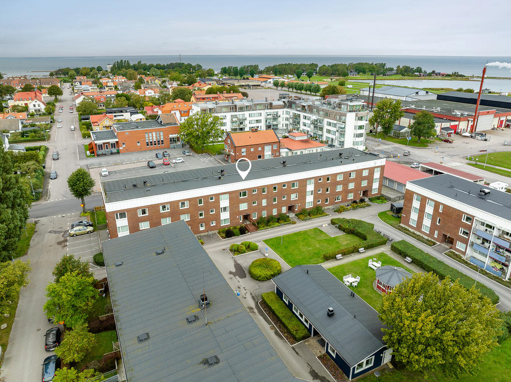 I denna byggnaden ligger Tullgatan1B