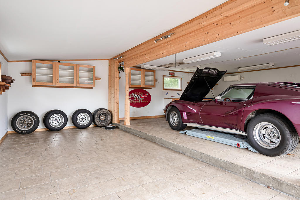 Trippelgaraget med klinkergolv