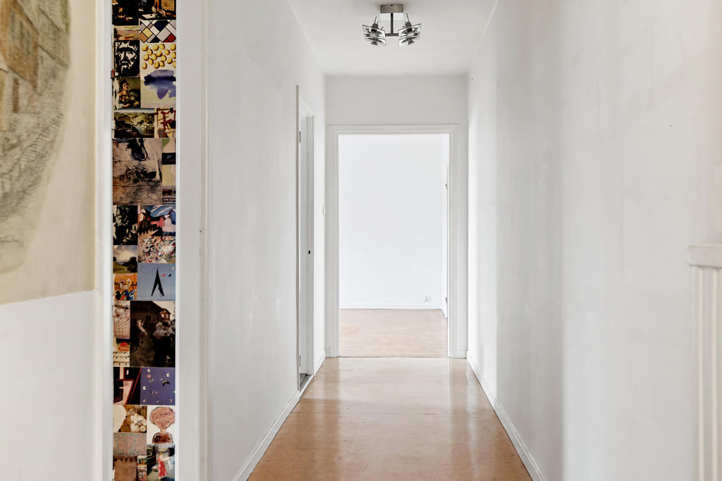 Hall från ingången