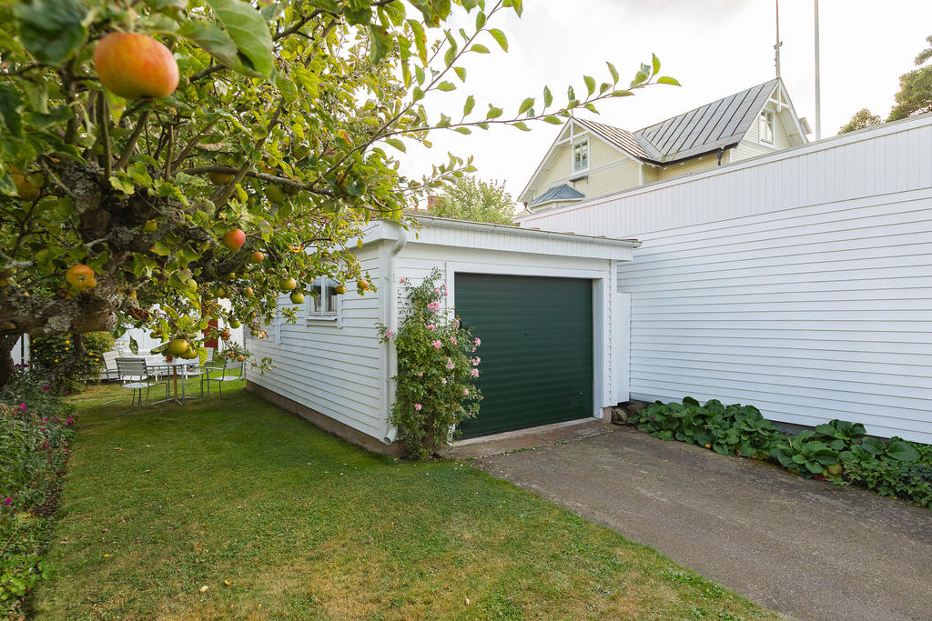 Garage/förråd