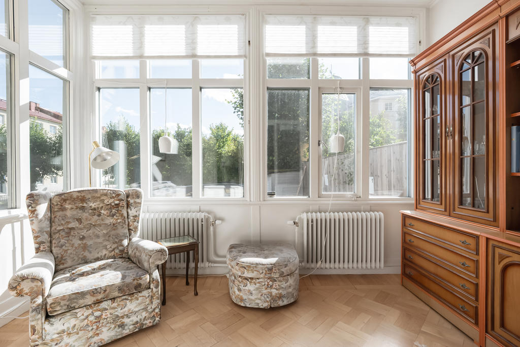 Glasveranda med originalgolv