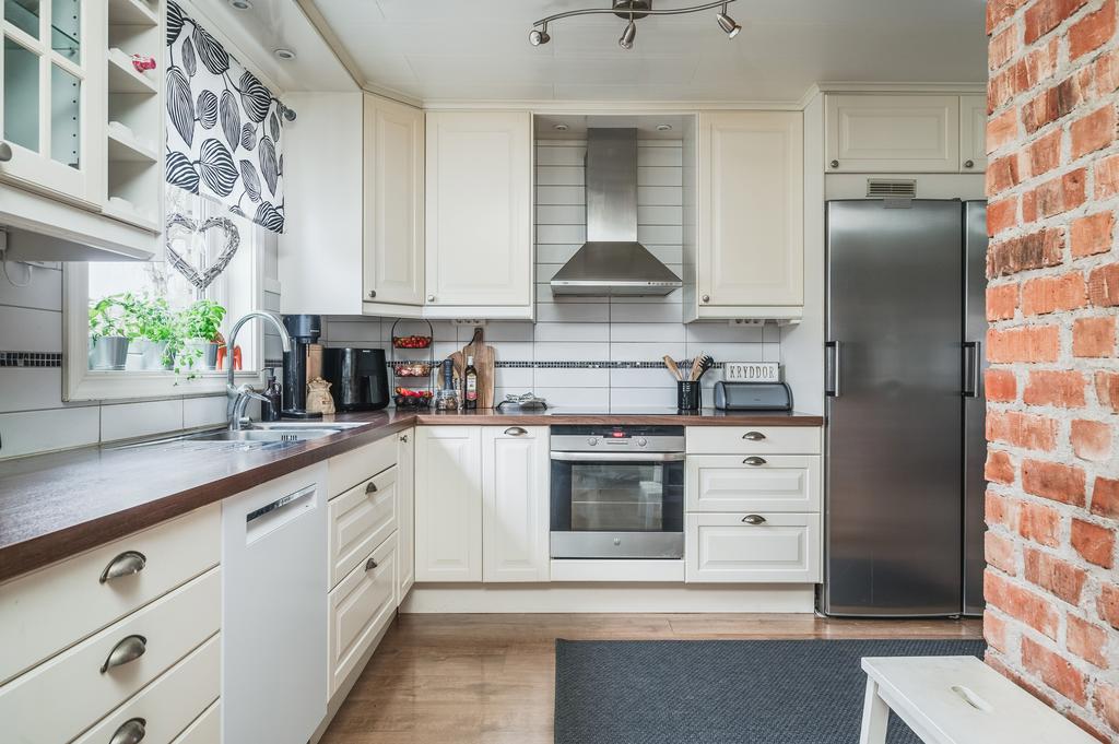 Kök i neutrala färgval