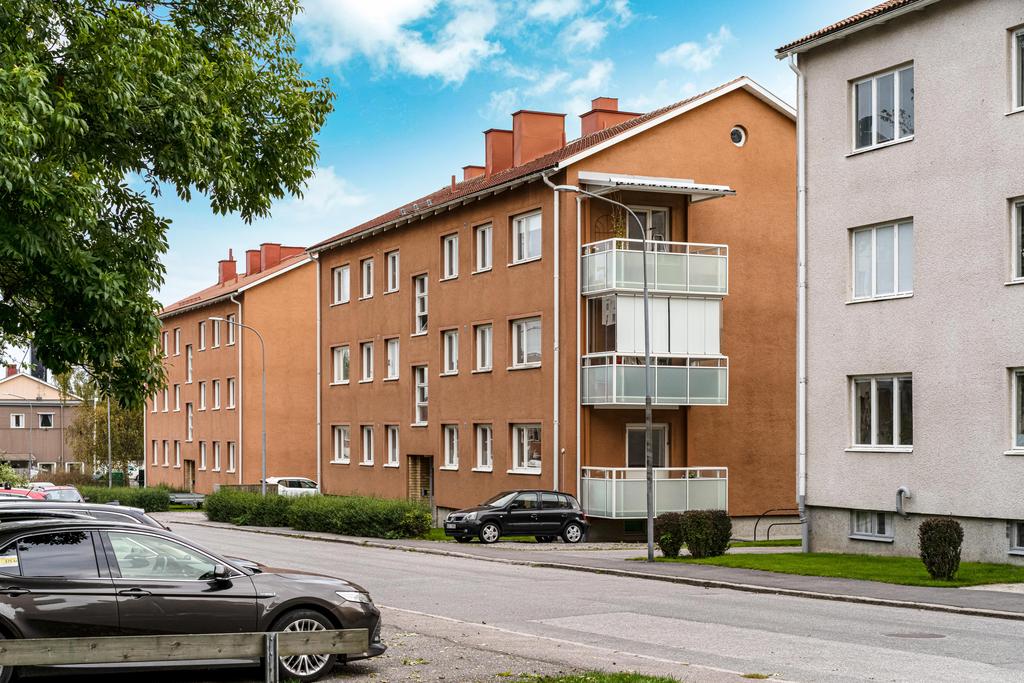 Ahlbergers väg 3.