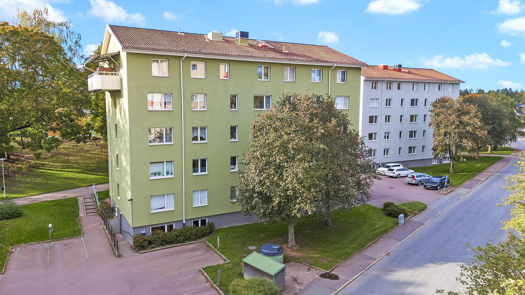 Nymålade fasader