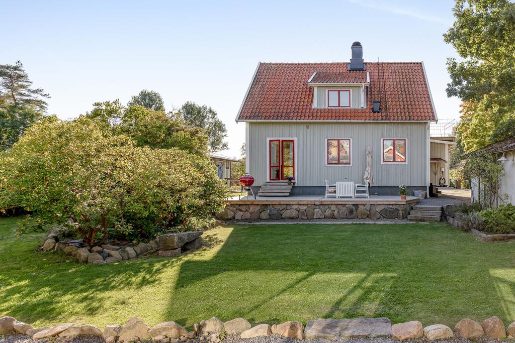 Varmt välkomna till Stenlösvägen 8!