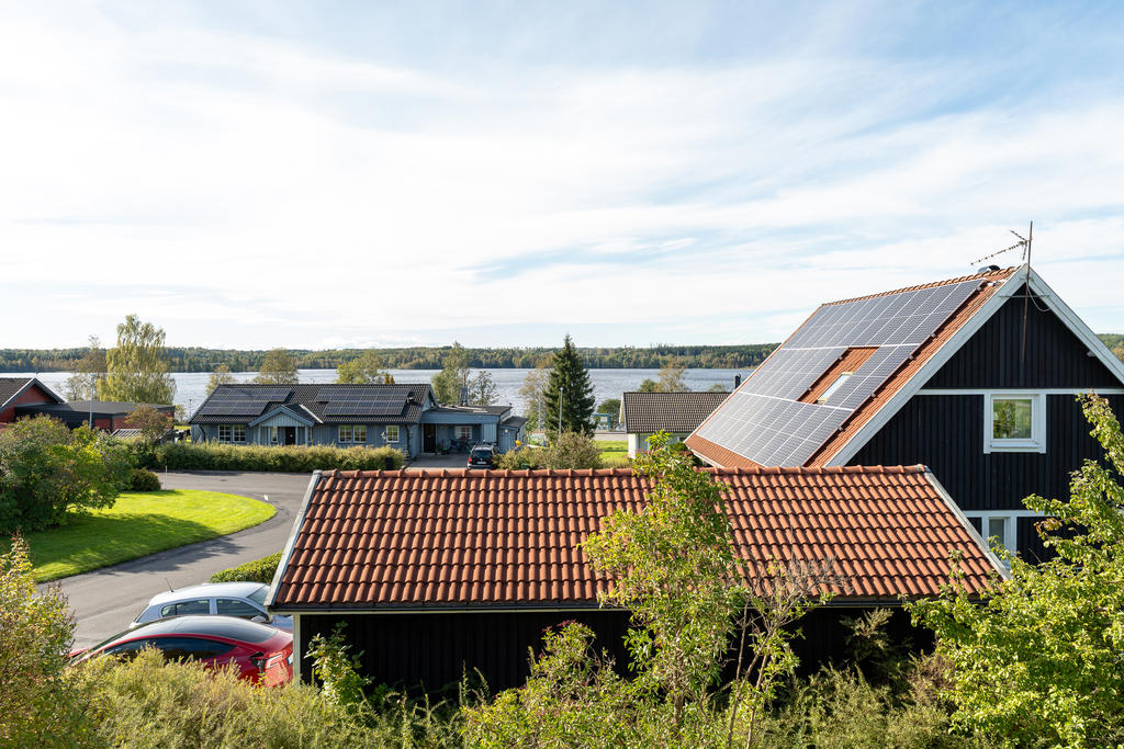 Utsikt från balkongen på övervåningen