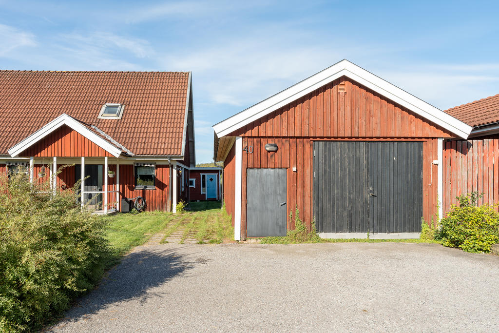 Garage/entrésida