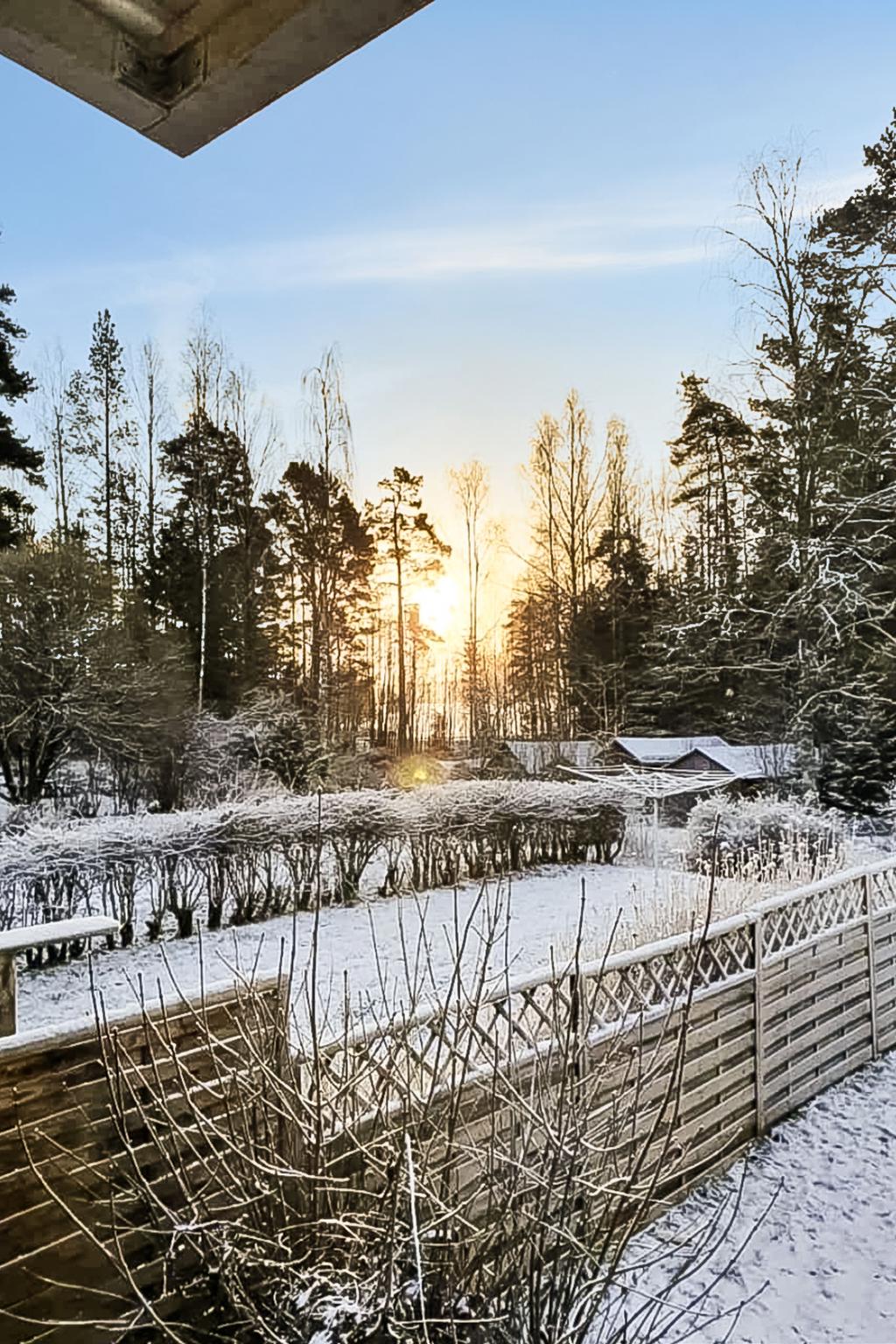 Säljarens egen bild från 2025