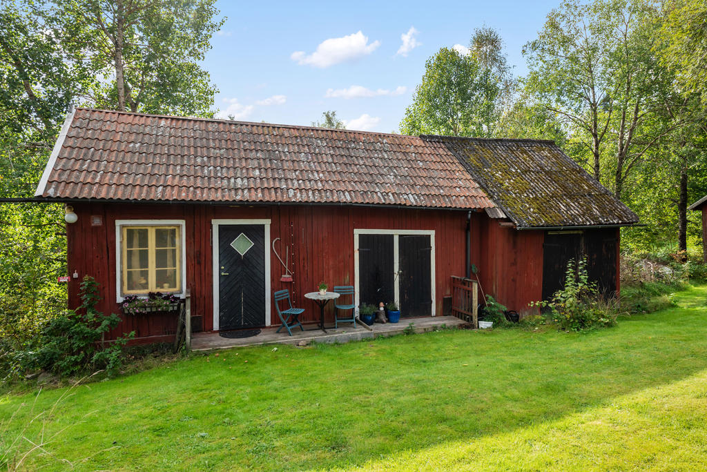 Gästrummet till vänster