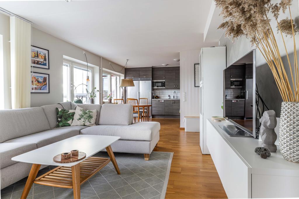 Generös umgänges yta