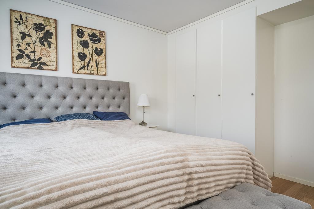 Sovrum med garderober