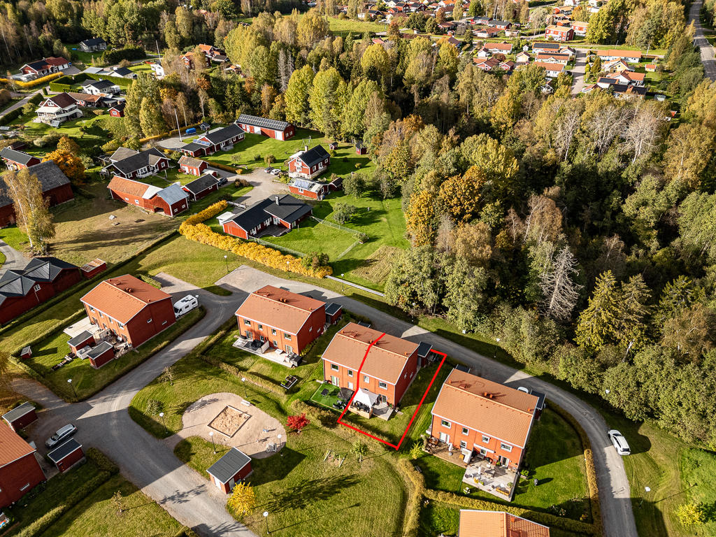Ett parhus med skogen precis intill!