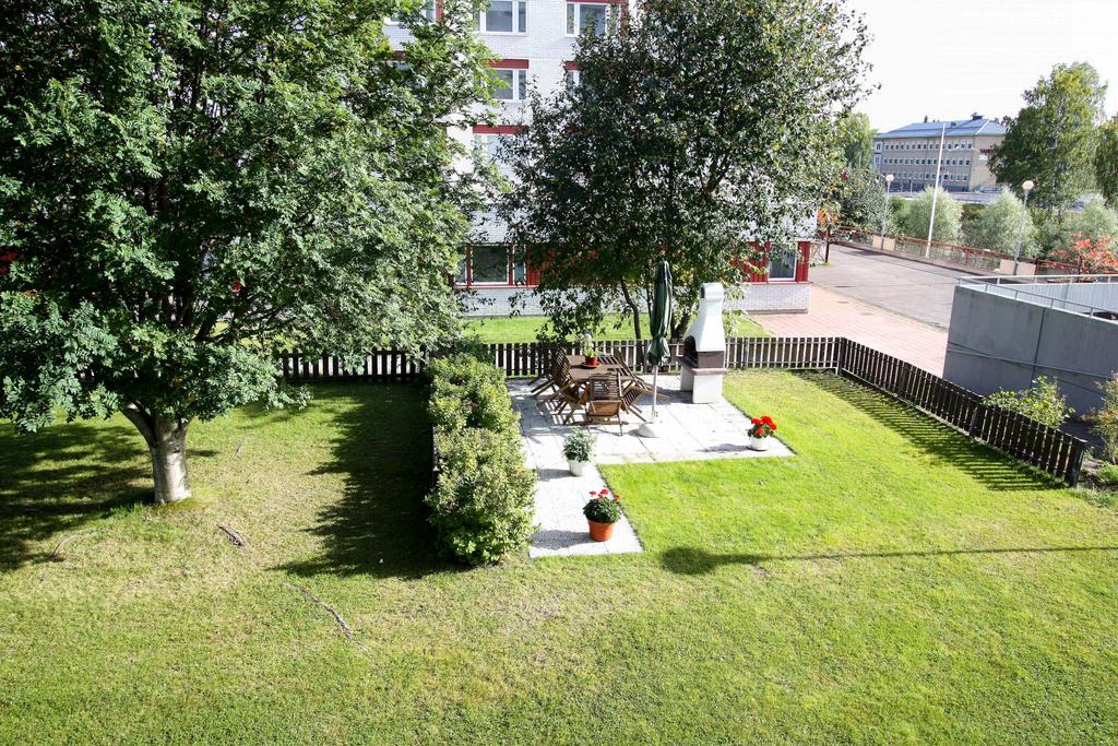 Innergård sommar