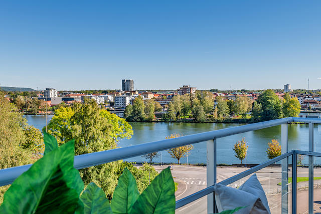 Fantastisk utsikt över kanalen