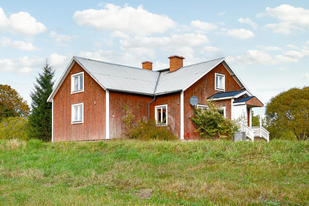 Hedevägen 8