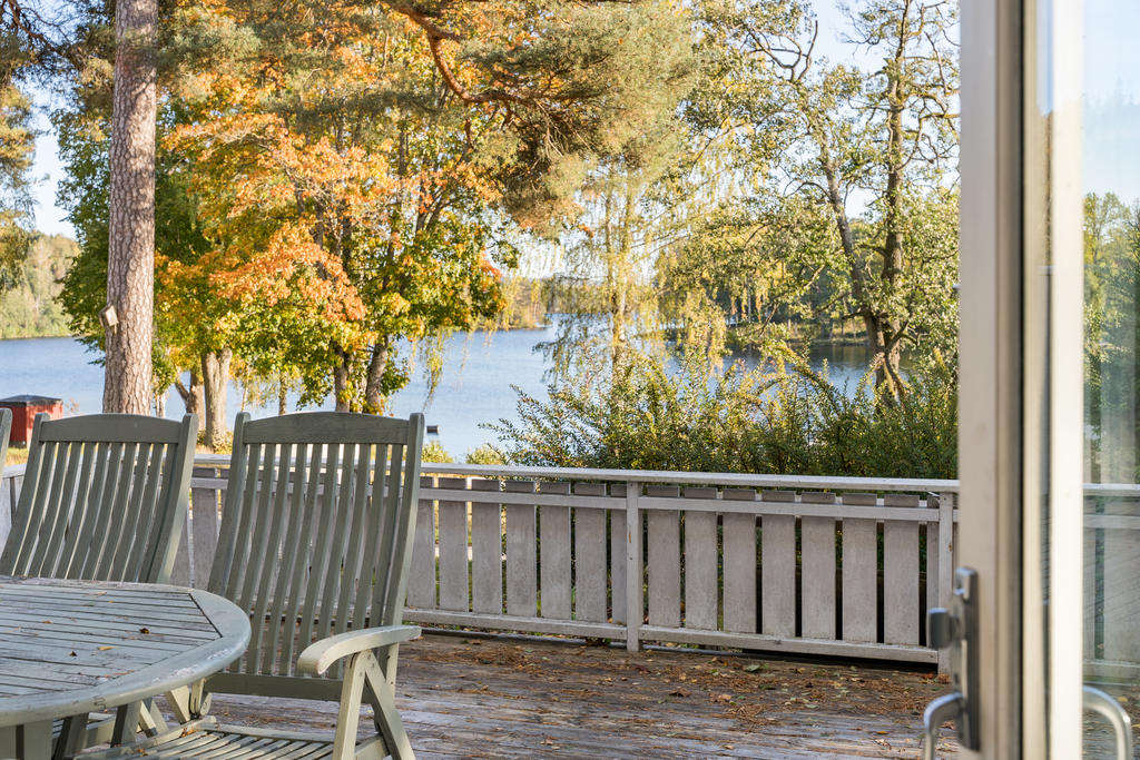 Utsikt från uteplats.