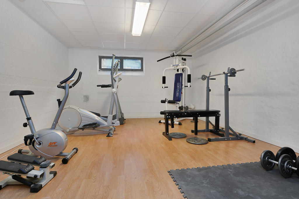 Här finns också ett gym föreningsmedlemmar kan nyttja