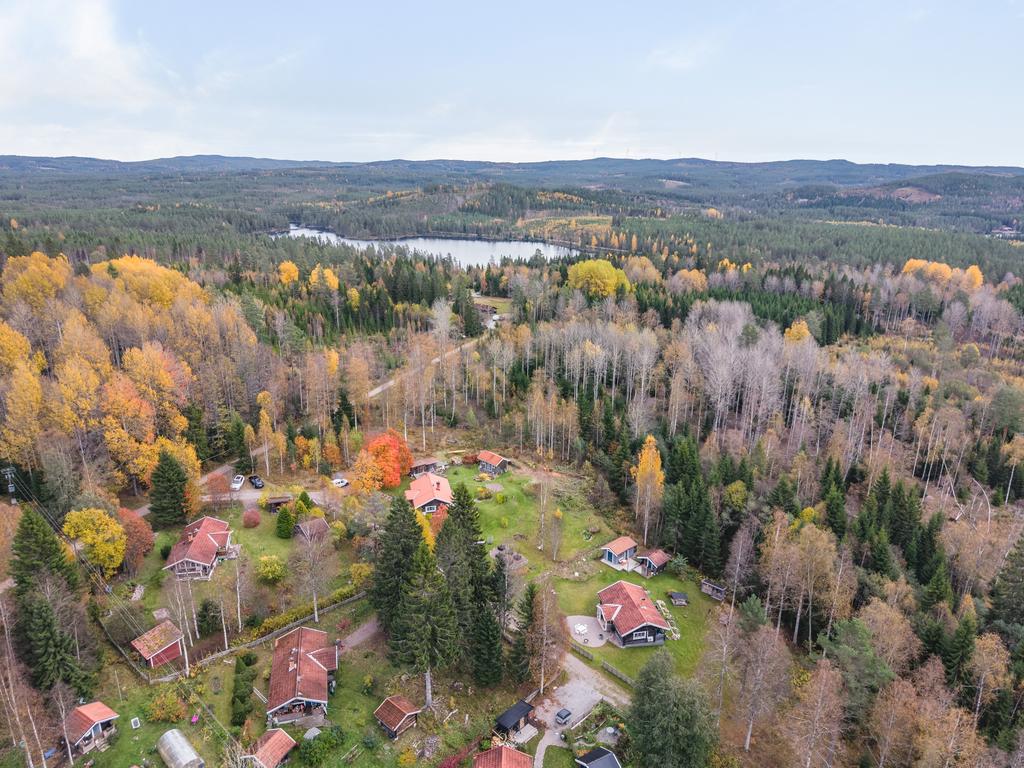 Bara en kort promenad bort finner du Risåstjärnen.