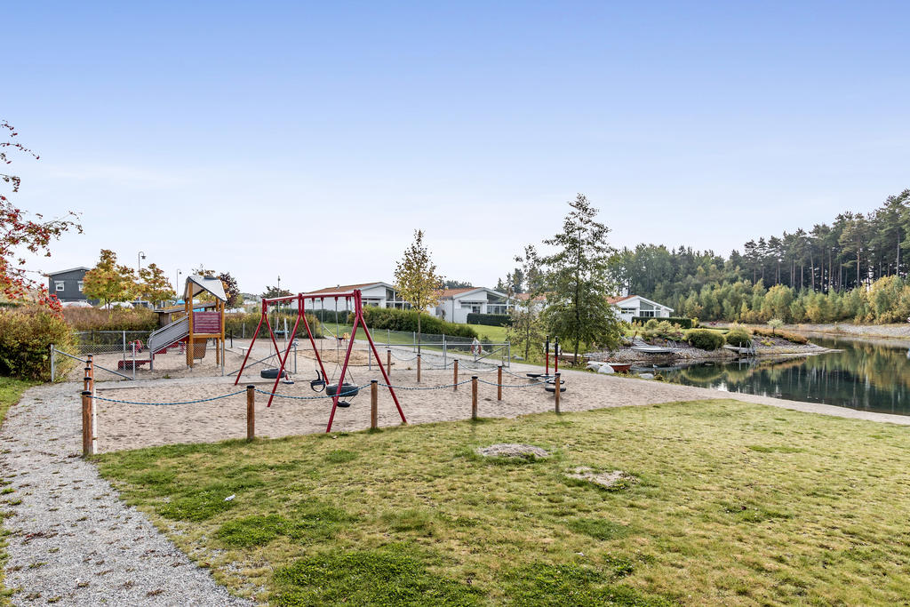 Populär lekplats invid lagunen