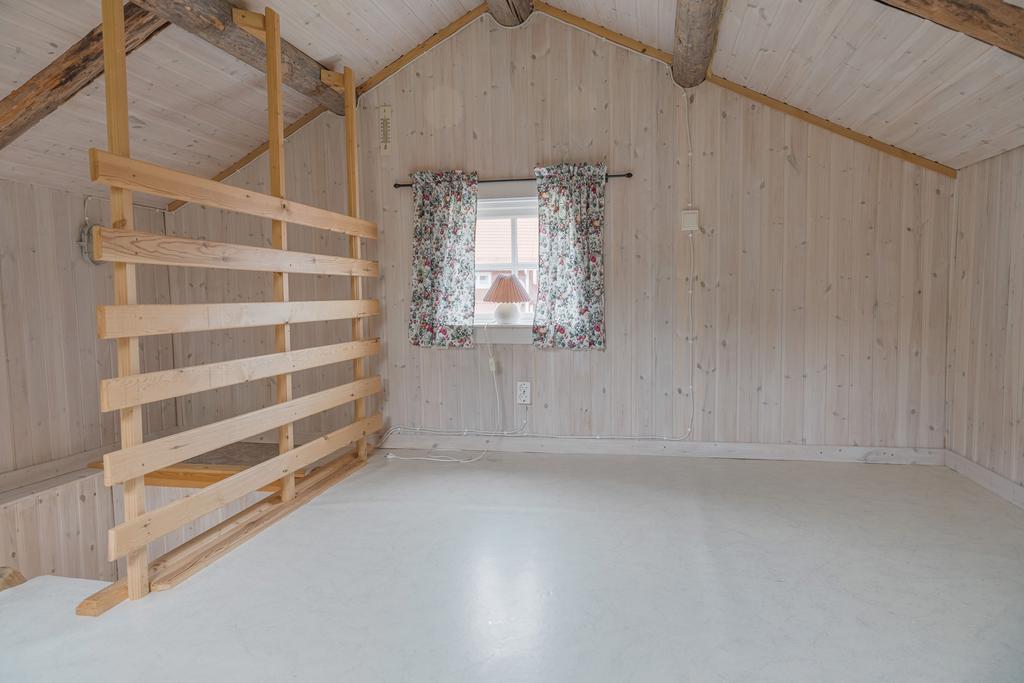 Här finns gott om plats för säng!