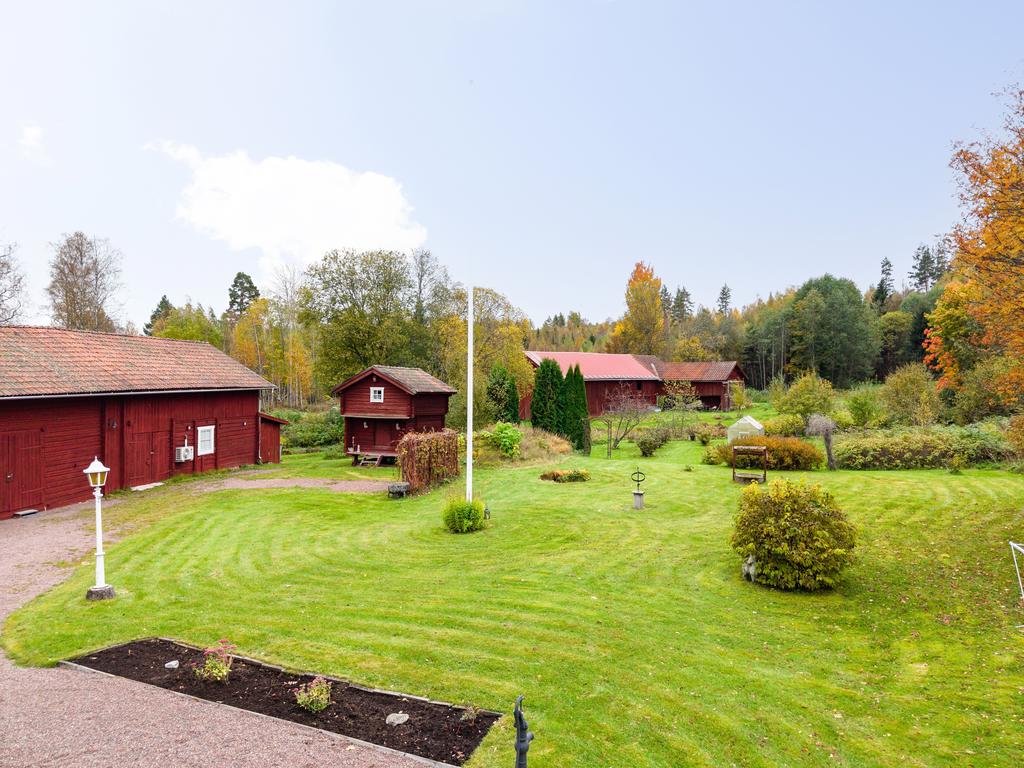 Varmt välkommen att höra av dig, jag berättar gärna mer!