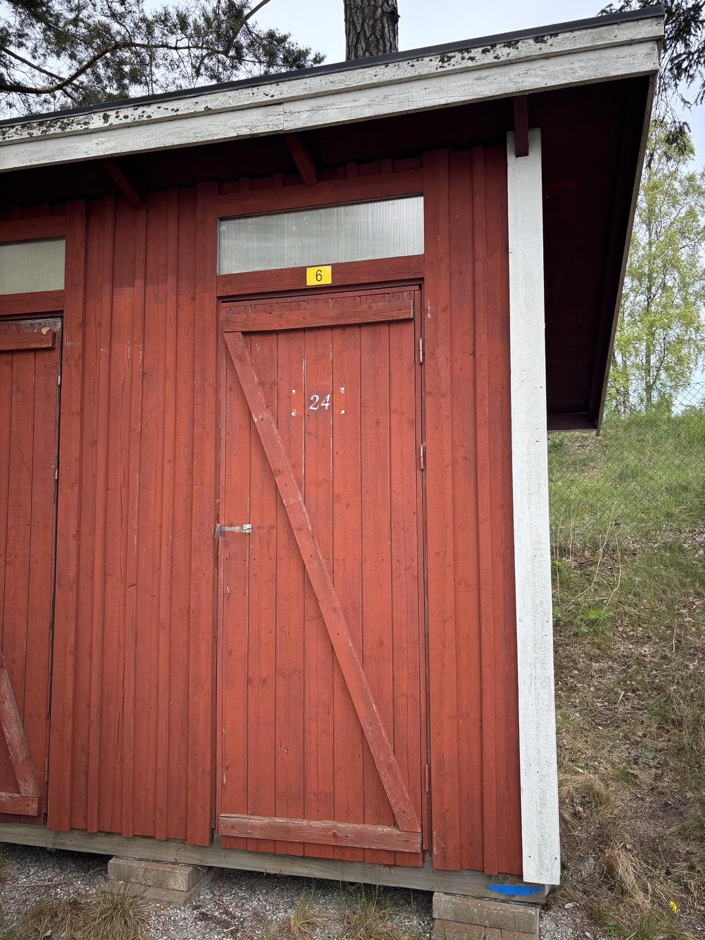 Sjöbodar att hyra hos Mörtnäs Fastighetsägareförening