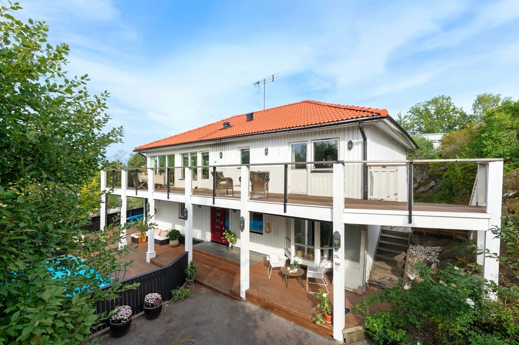 Belägen med ett högt, ljust och ostört läge