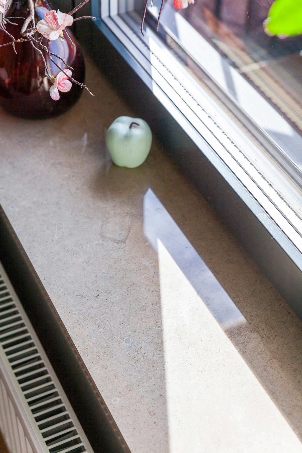 Fönsterbänkskivor i vacker natursten.