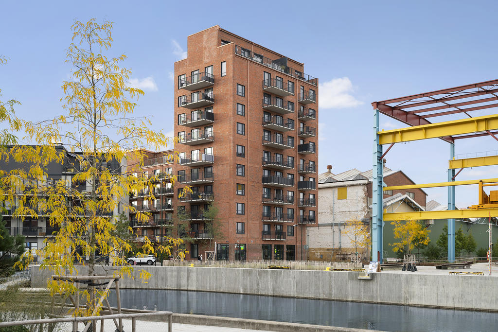 Här bor du privat på våning 8