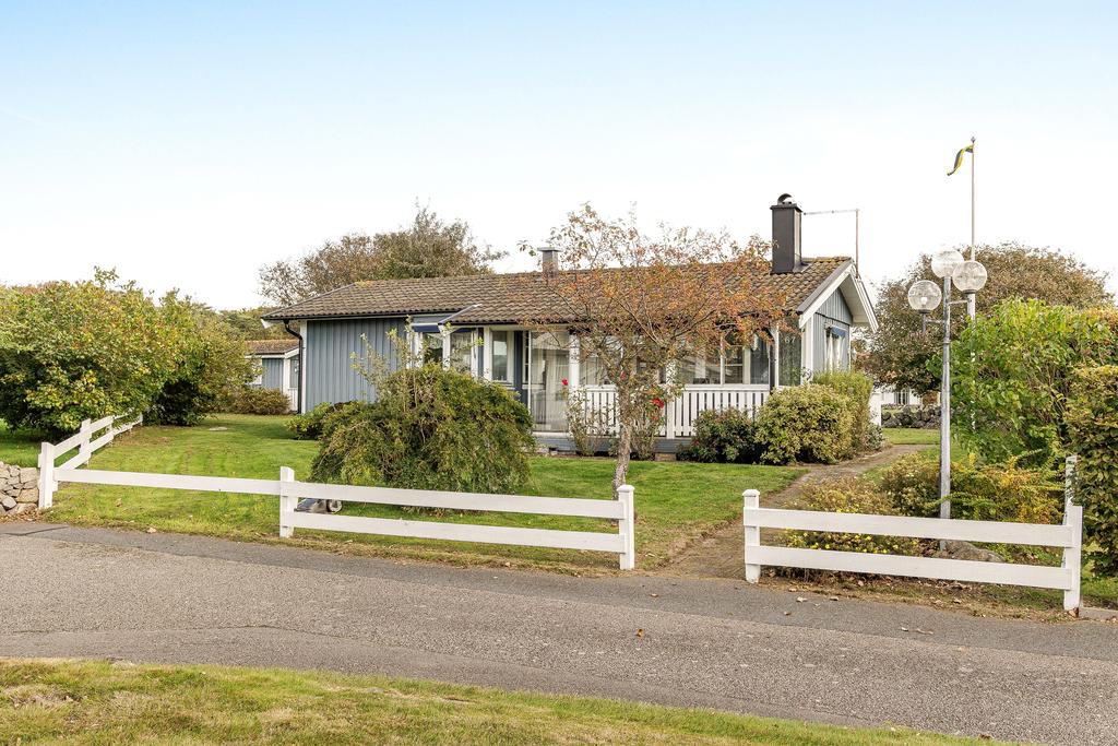 Rymlig trädgård och bra läge i området