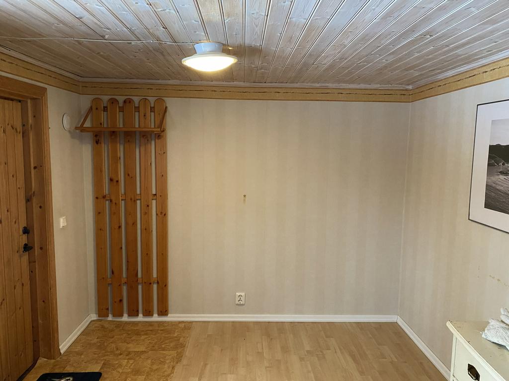 Gäststuga perfekt som kontor/gästrum eller tonårsrum 