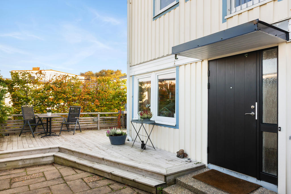 Välokmnade entré