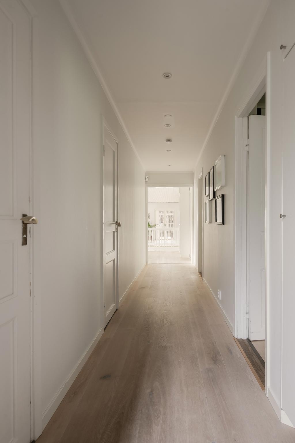 Sovrum mot vardagsrum