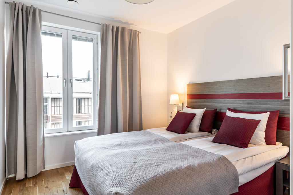 Bilderna kan vara från olika 76-80 kvm stora typlägenheter.