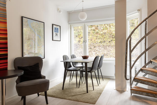 Välkommen till en unik lägenhet på Tott