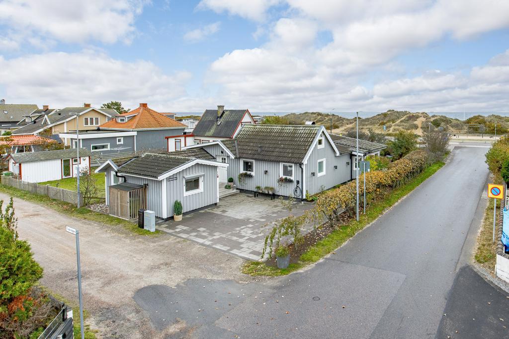 Uppfart med plats för två bilar 