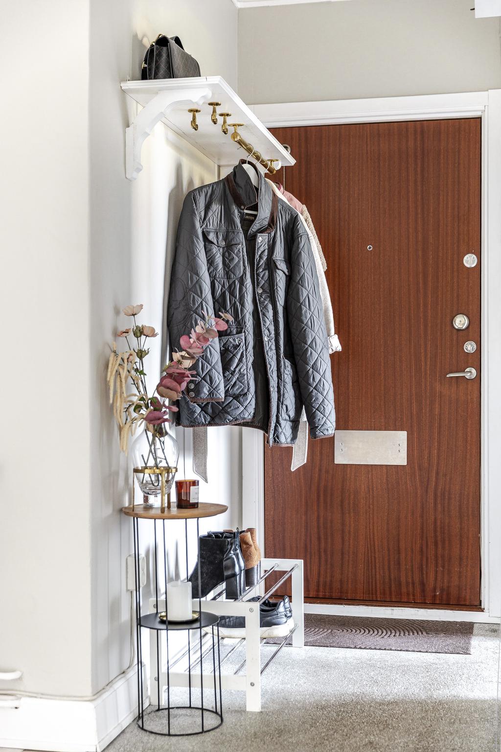 Tåligt stengolv i entrén