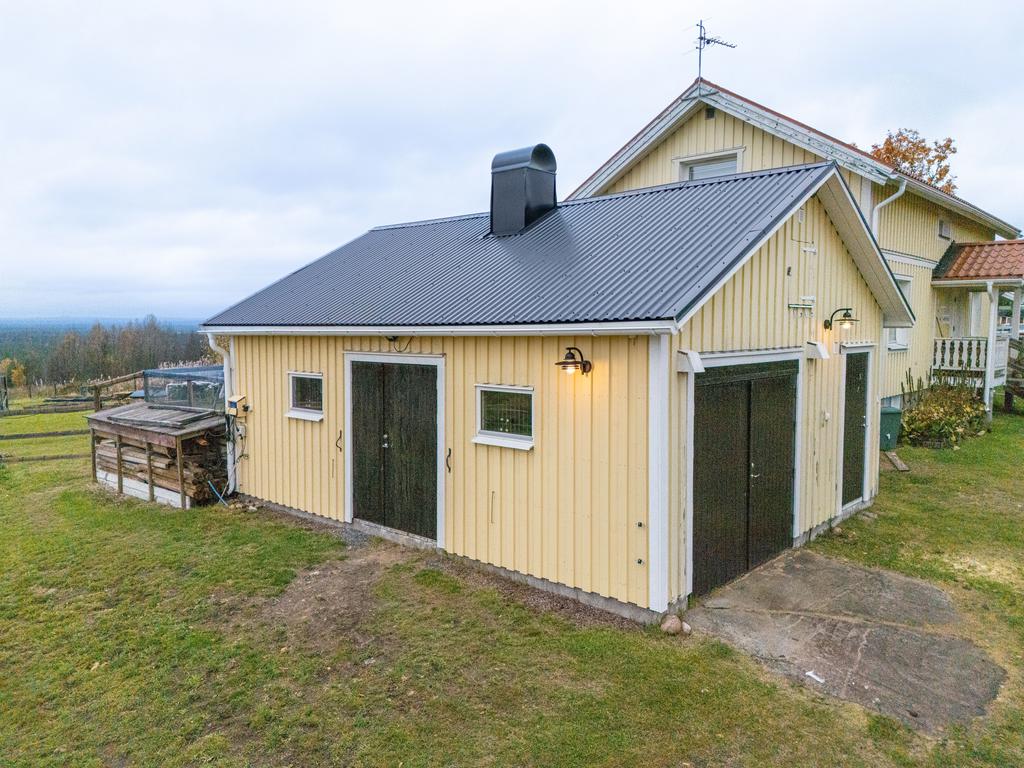 Varmstall/Garage