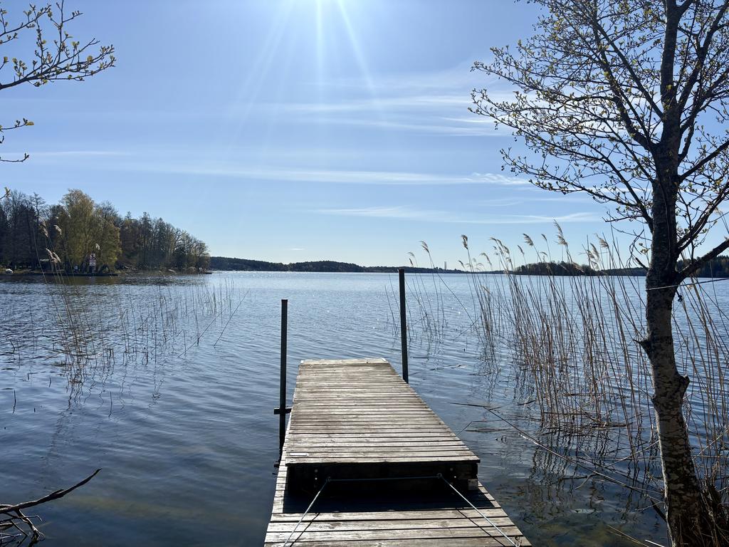 Den gemensamma badbryggan