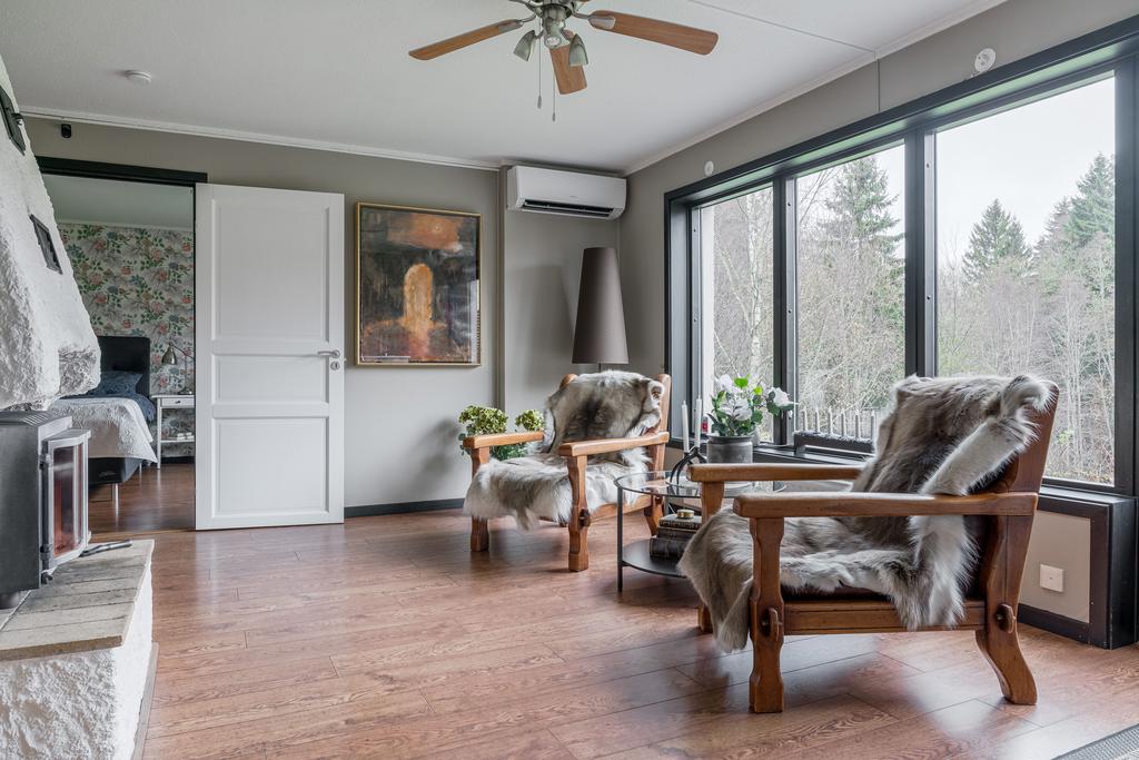 Gillestuga/allrum souterrängvåning