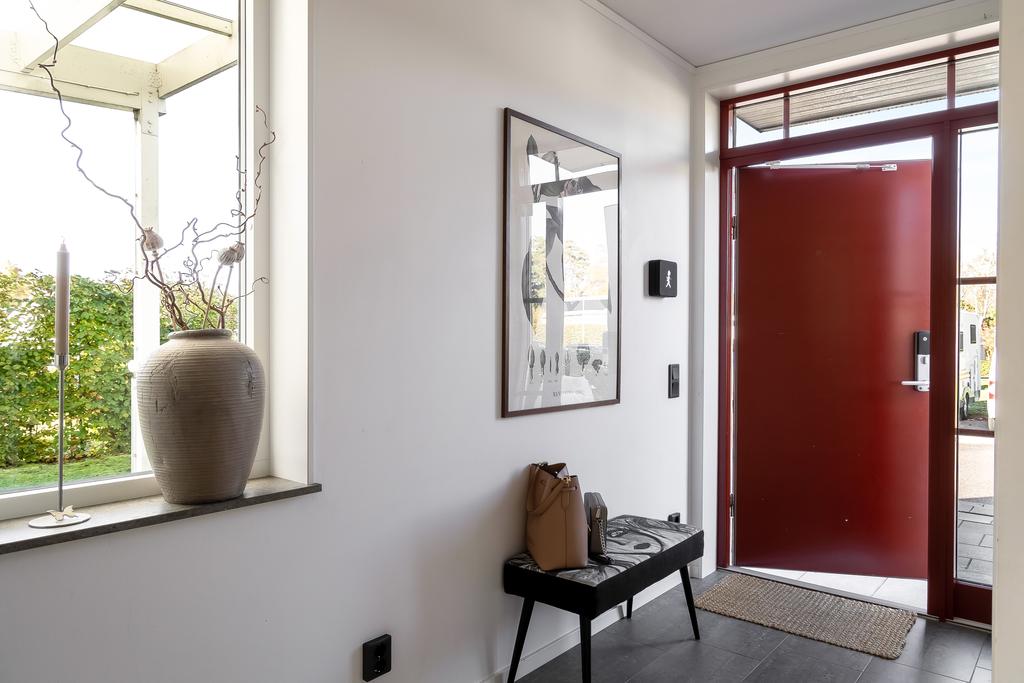 Ett härligt ljusinsläpp i hallen