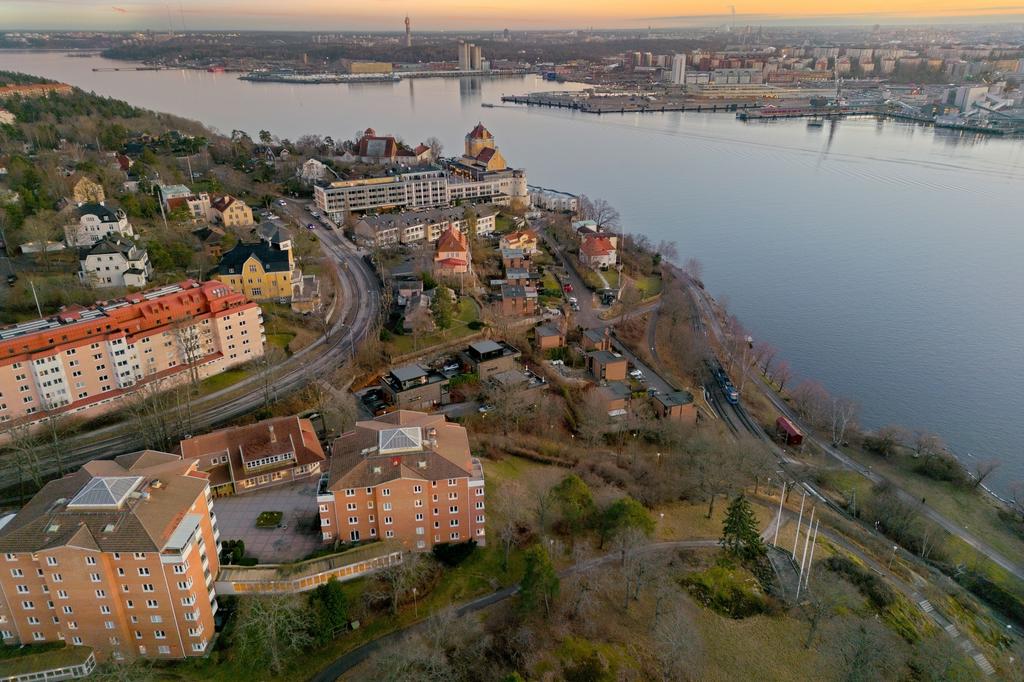 Vy över Brf Hiertagården, från ovan