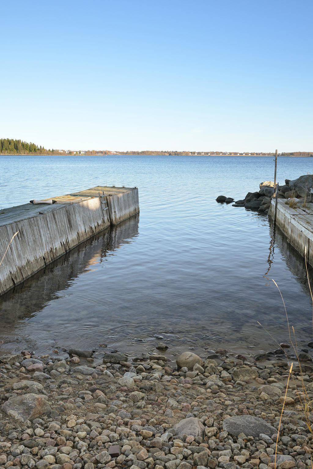 Vik där man kan lägga sin båt